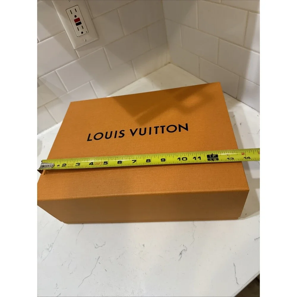 Authentic Louis Vuitton Large Magnetic Gift Box 14x10x5 Orange Ribbon Empty LV